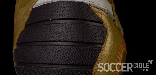 Ϳ Ronaldinho 10R Dois - ƽɫ