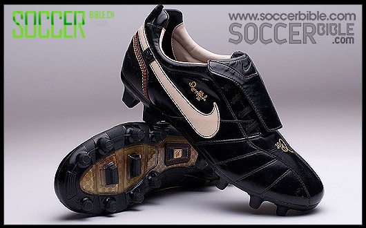 nike q10 ronaldinho