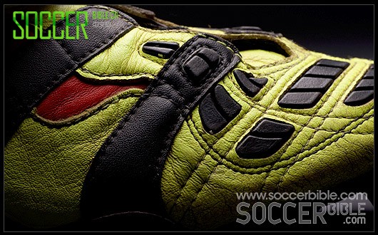 历史长廊——阿迪达斯猎鹰限定配色Accelerator Liga