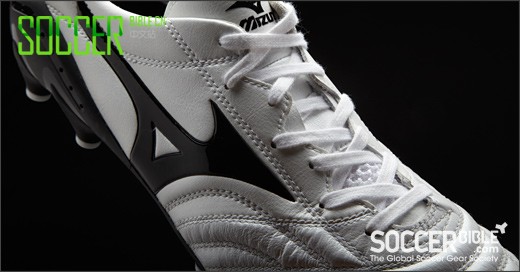 Mizuno Morelia NeoЬ