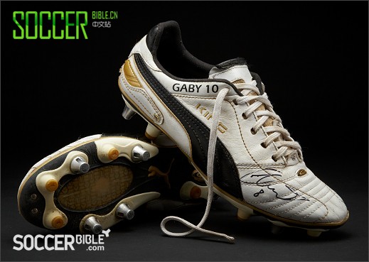 阿尔特塔定制版PUMA KING FINALE