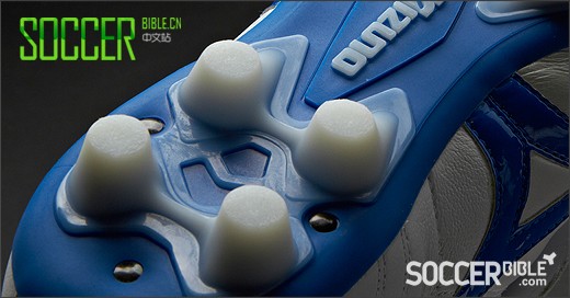 mizuno morelia     //