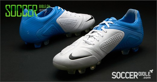 Nike CTR360 Maestri II 足球战靴―白蓝