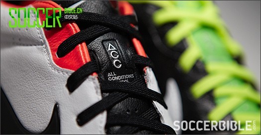 耐克传奇4代足球战靴- 黑白玫红/黑白绿