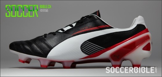 彪马King与King SL足球鞋 -黑/白/红