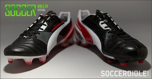 彪马King与King SL足球鞋 -黑/白/红