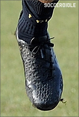 ڲЬ2013 Adidas PredatorЬ