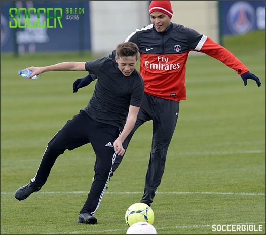 ˺ķӲ³ּPredator II - Ь