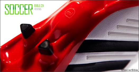 新Predator LZ配色发布 - 白/黑/红 - Football Boots