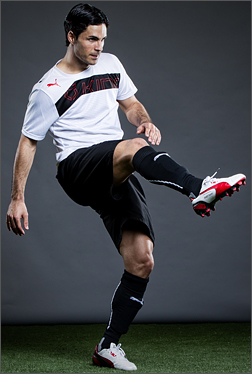 PUMA | Mikel Arteta presents "The Nature of Playing the Defence Splitting Pass