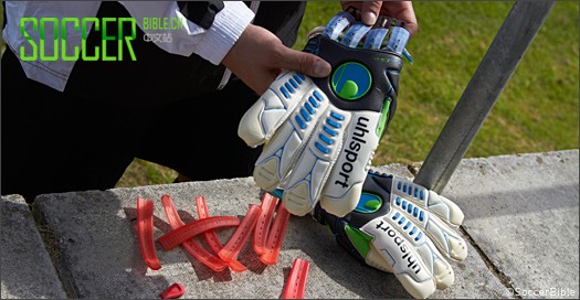 Play Test:Uhlsport Ergonomic Bionik+ X-Change GK 手套