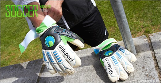 Play Test:Uhlsport Ergonomic Bionik+ X-Change GK 手套