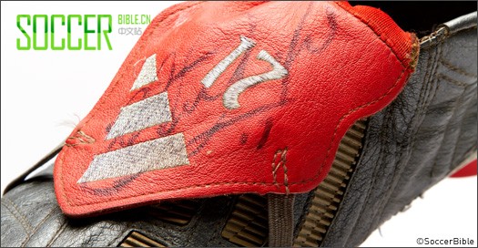 SoccerBible历史长廊——签名球鞋博物馆