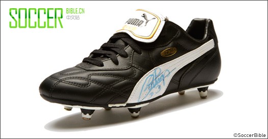 SoccerBible历史长廊——签名球鞋博物馆