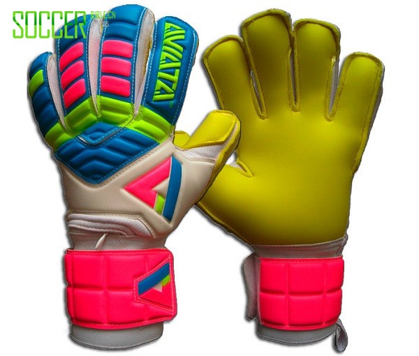  Top 5 Goalkeeper Gloves to Take a Look at