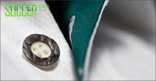 拜仁慕尼黑发布巴伐利亚风格的阿迪达斯新客场球衣