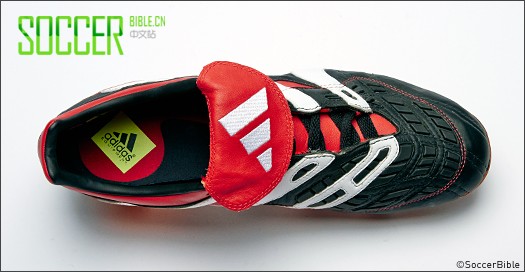 SoccerBibleʷȡ˫adidas Predators 