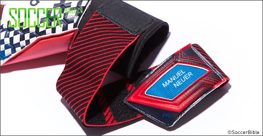 adidas Predator Pro 诺伊尔特别版手套 - Goalkeepers