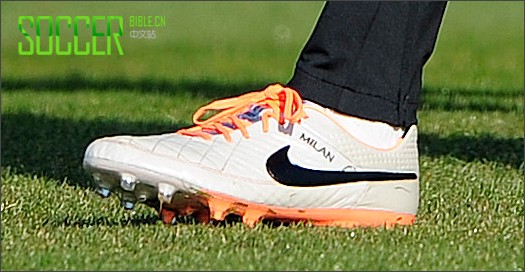 ѵдNike Tiempo Legend V