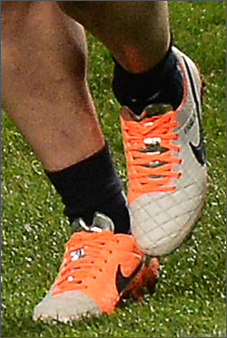 ѵдNike Tiempo Legend V