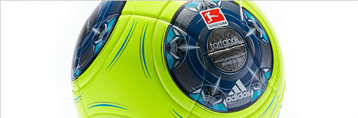 adidas Torfabrik Hi-Vis ¼