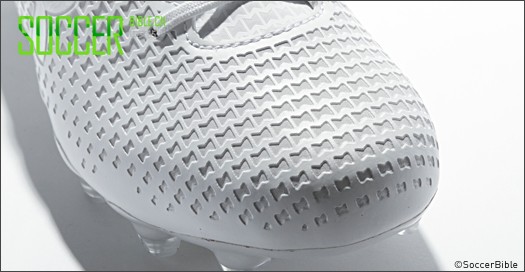 Under Armour Clutchfit - ȫ