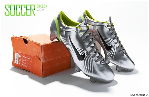 SoccerBibleʷȡ Mercurial Vapor Mk1 ԭɫR9  