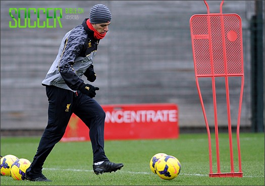 #Աʵ#˹ѵдصadidasЬ 