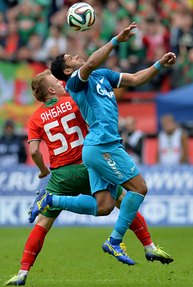 Hulk (Zenit St Petersburg) Mizuno Morelia Neo