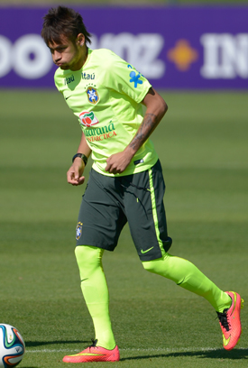 Neymar (Brazil) Nike HyperVenom
