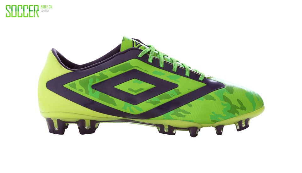 Umbro Launch World Cup Edition GeoFlare Boots : Football Boots : Soccer Bible
