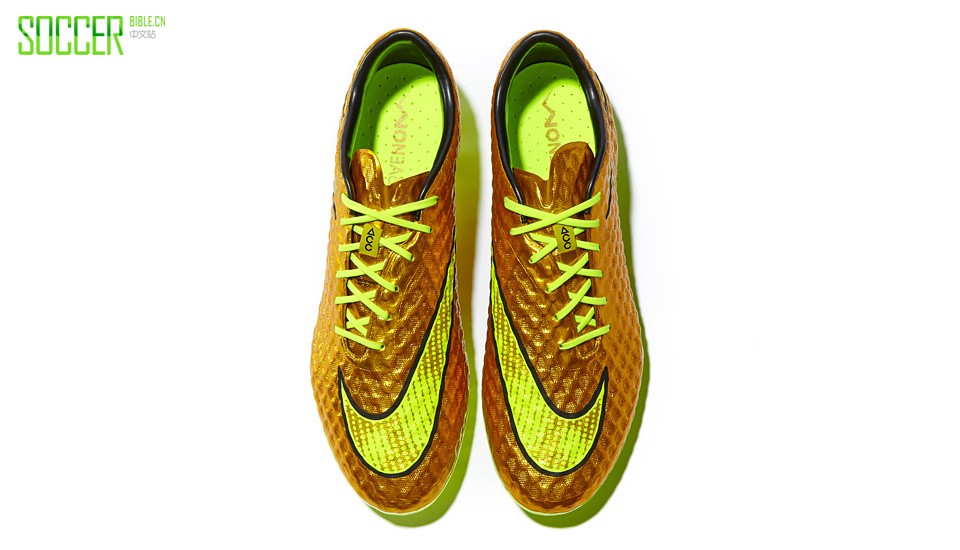 nike-hypervenom-gold-img3