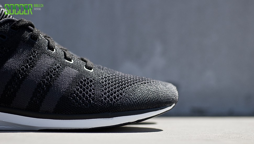 adidas-primeknit-feather-img2