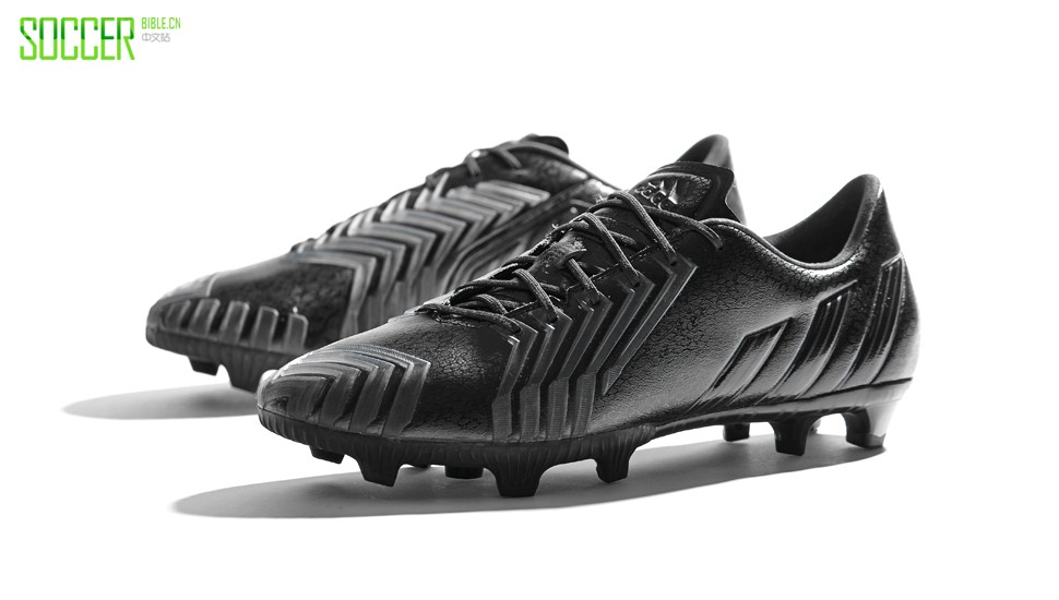 adidas-predator-blk-out-img1