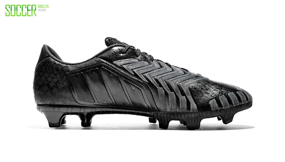 adidas-predator-blk-out-img3
