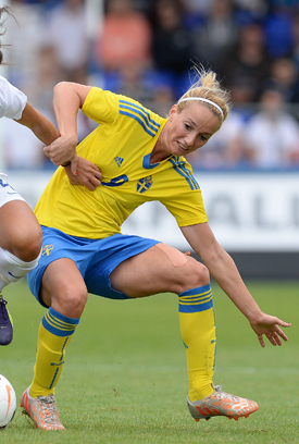 Kosovare Asllani (Sweden) adidas Predator Instinct
