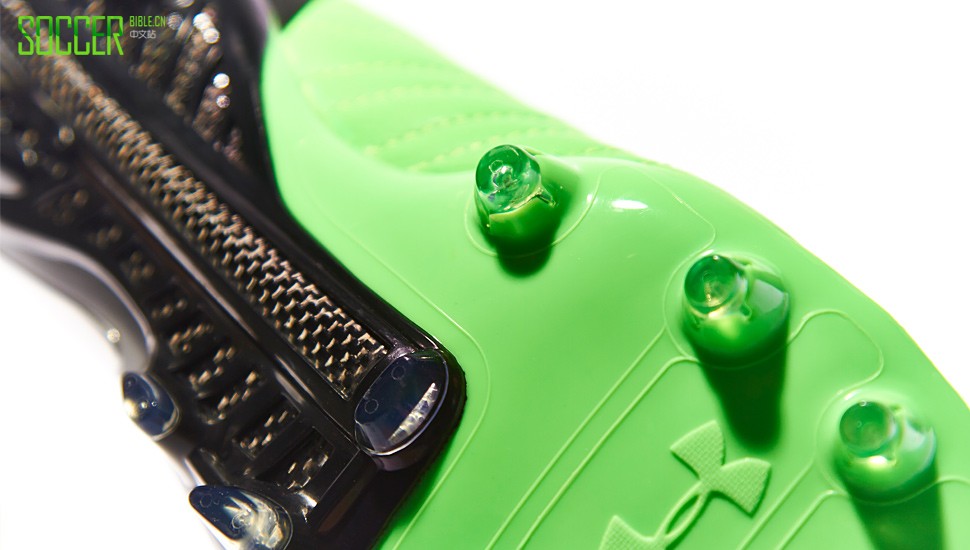 ua-blur-carbon-iii-green-img6