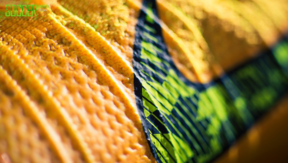 nike_orange_elastico_finale_img1