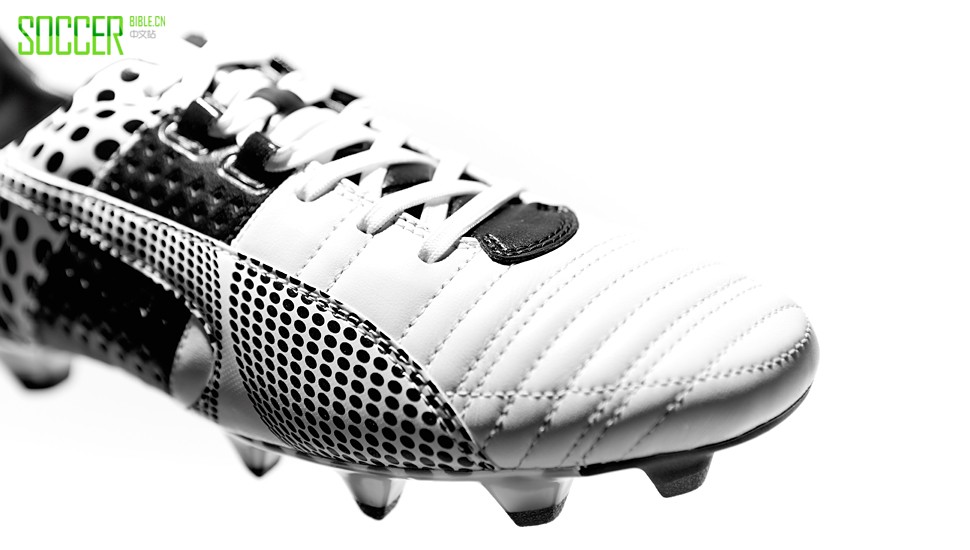 puma_king_black_white_img4