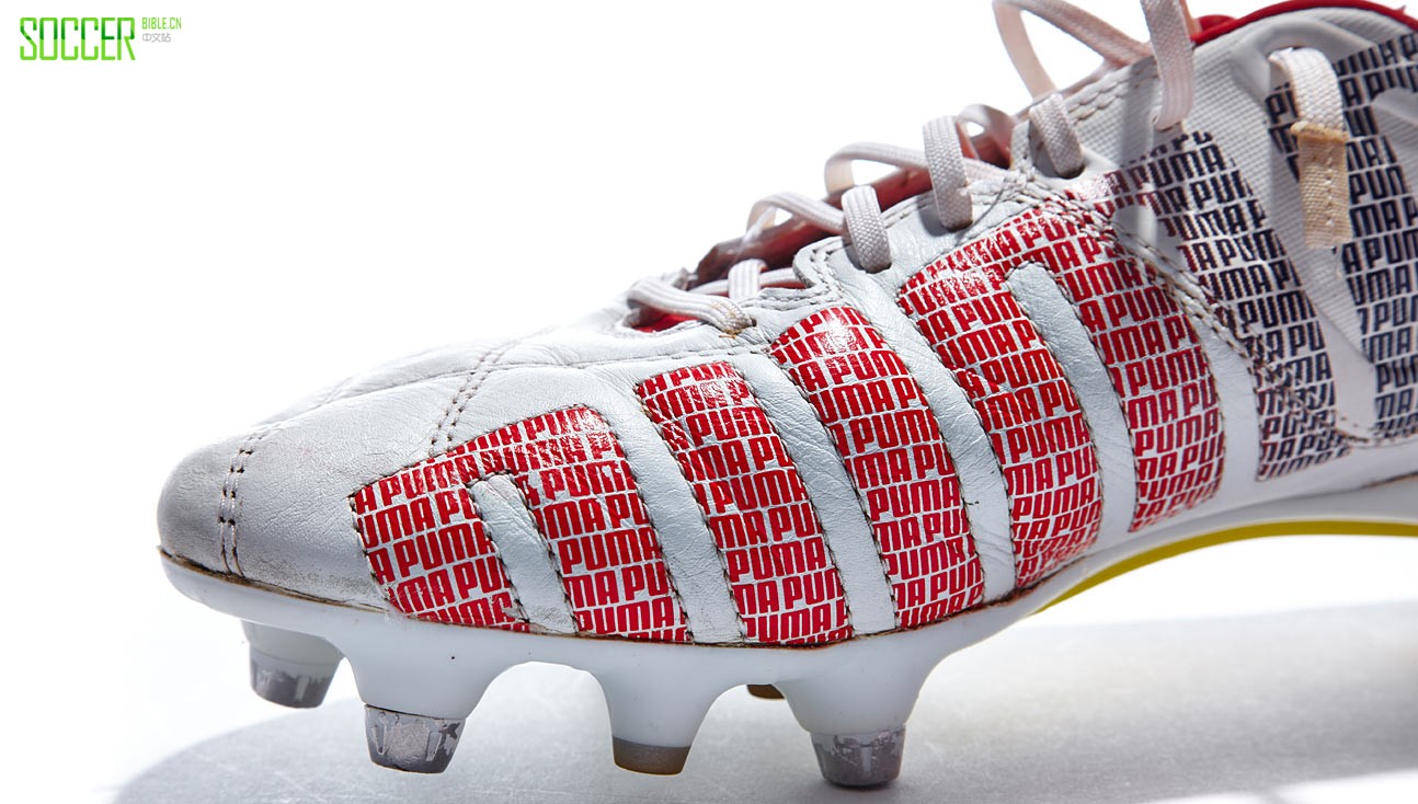 puma_signed_match_worn_boots_og_sc_img3