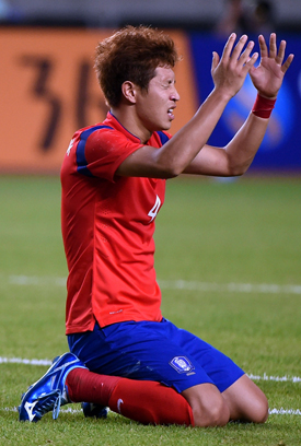 Kim Minhyeok (South Korea) Mizuno Basara