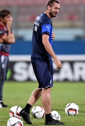 Giorgio Chiellini (Italy) Puma evoPOWER