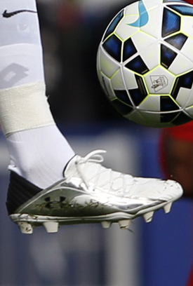 Bobby Zamora (QPR) Under Armour Blur Carbon III