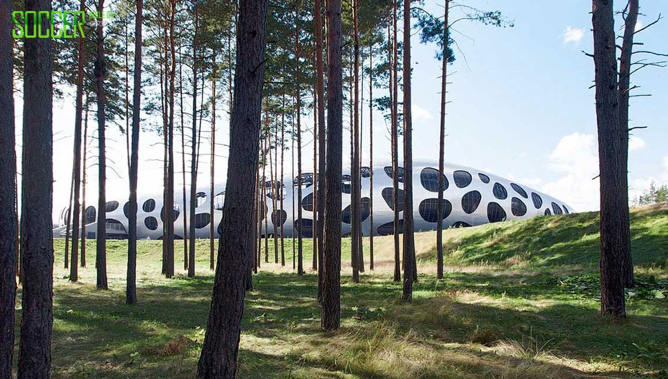 slovak_stadium_article_img3