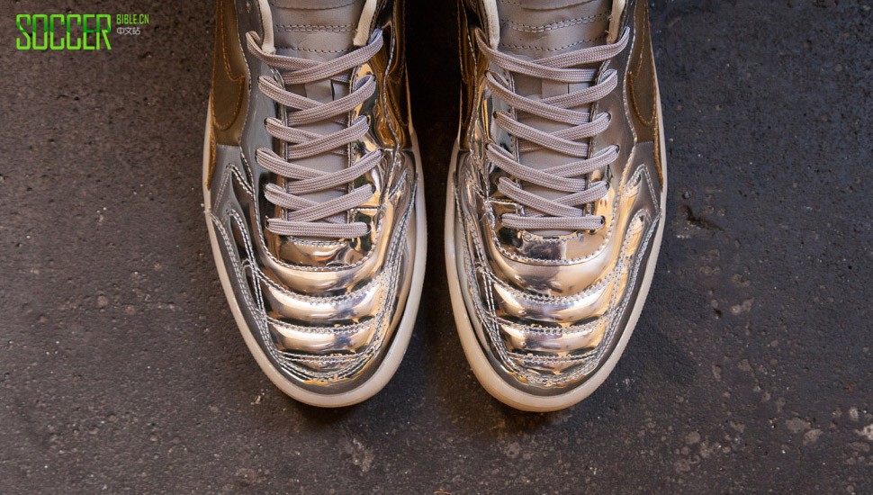 nike_tiempo_94_metallic_nov_14_img3