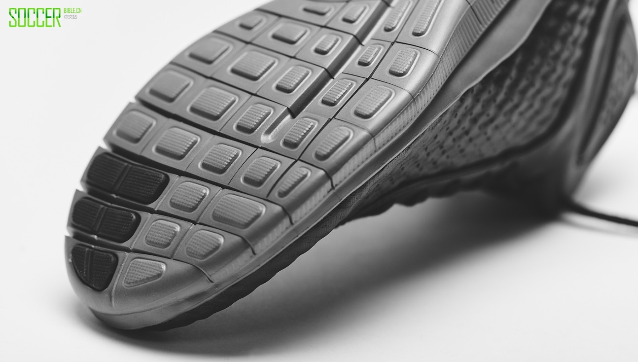 nike-free-hypervenom-img9