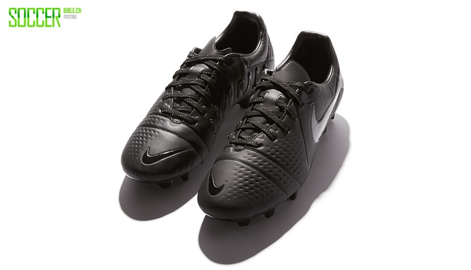 2014年顶级限量版战靴一览