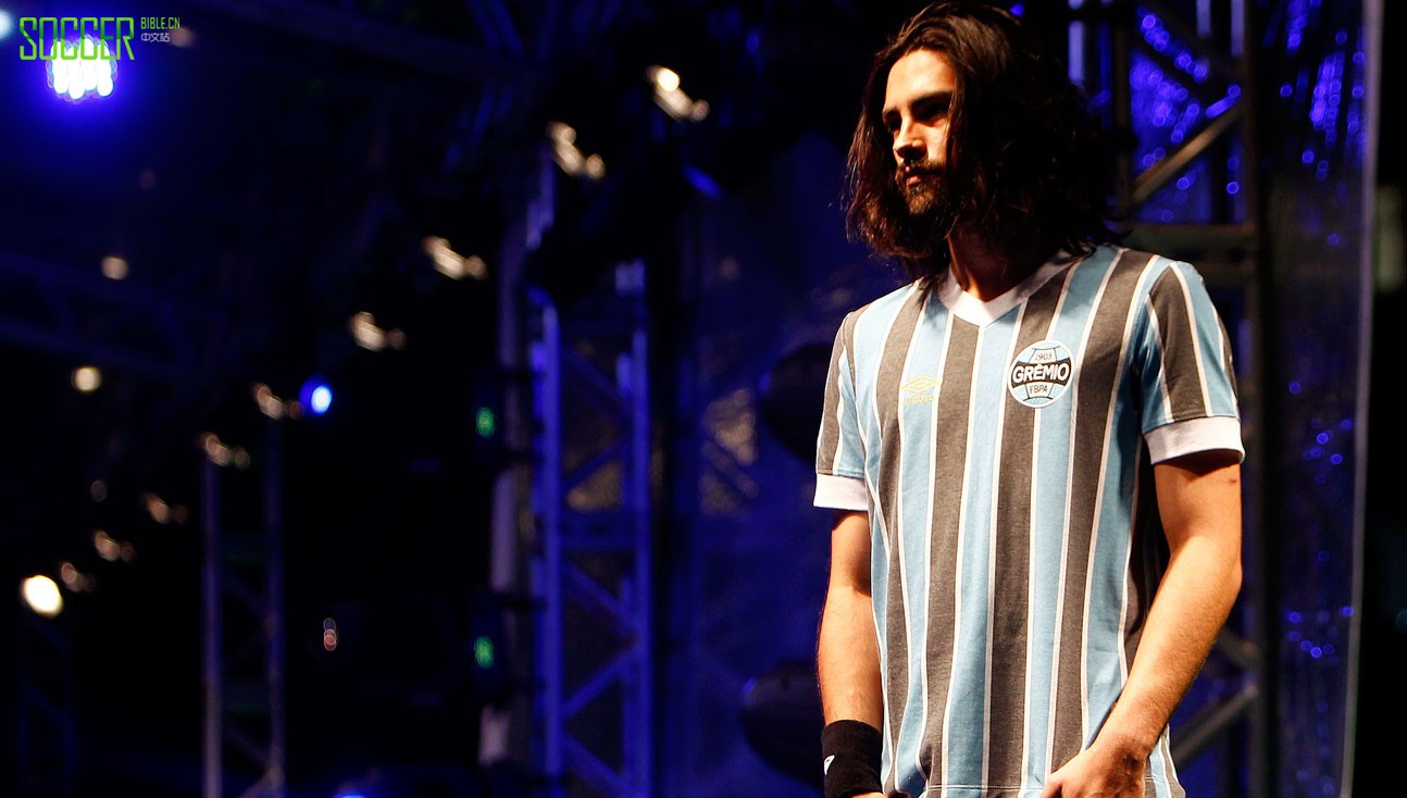 umbro-gremio-2015-kit-launch-img5