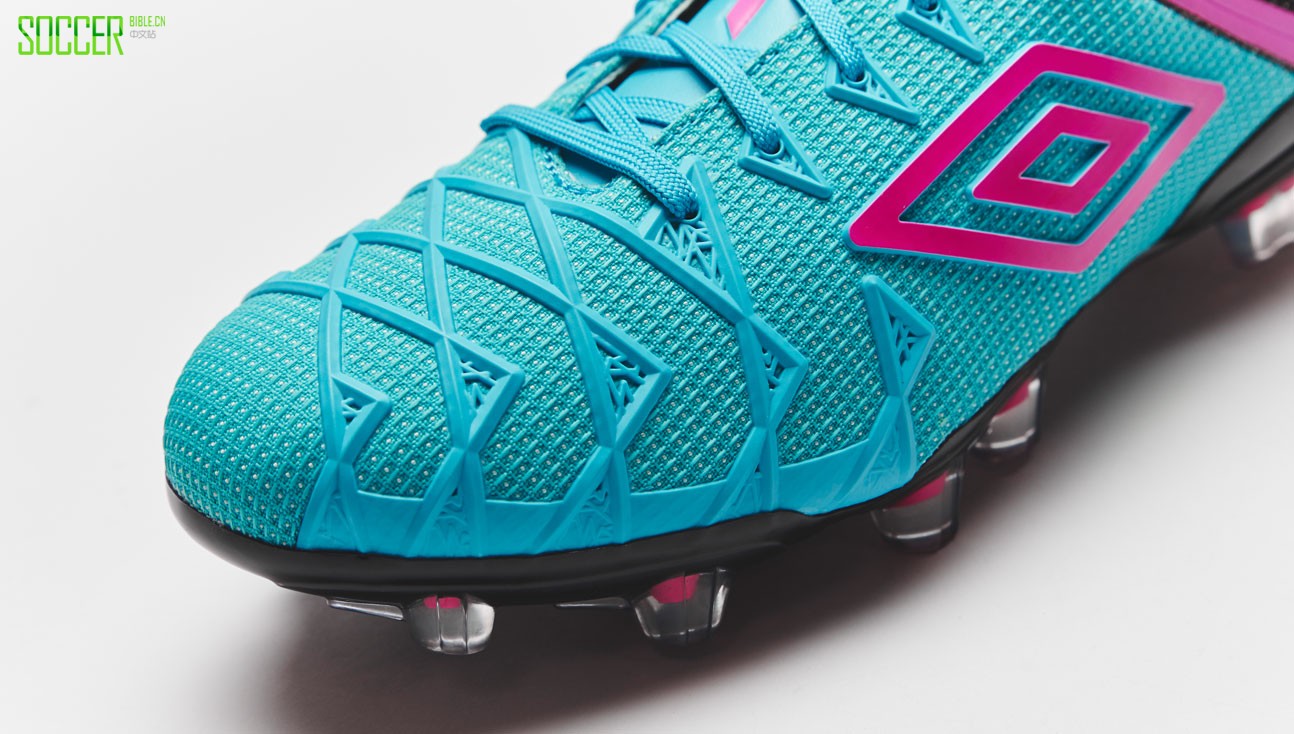 umbro-ux1-blue-atoll-img5