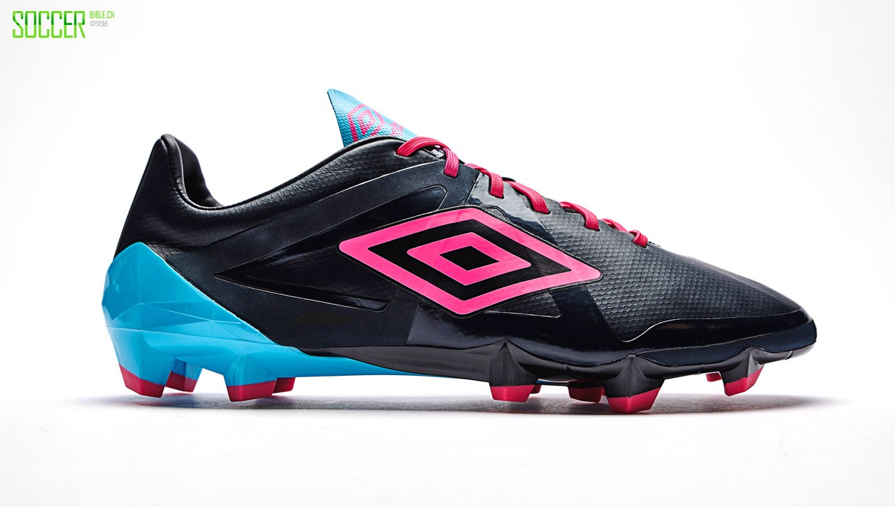 umbro-velocita-blk-blue-img5